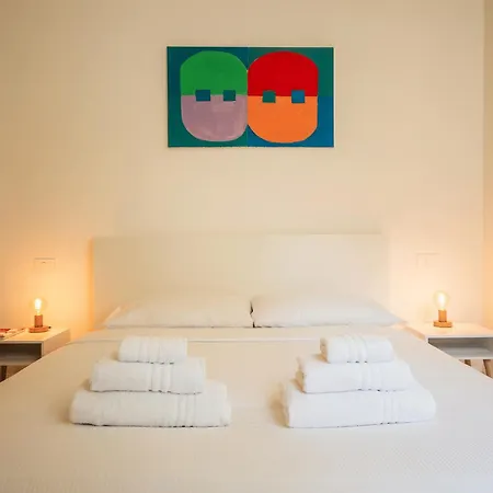 Colosseo Eleganza E Comfort דירה